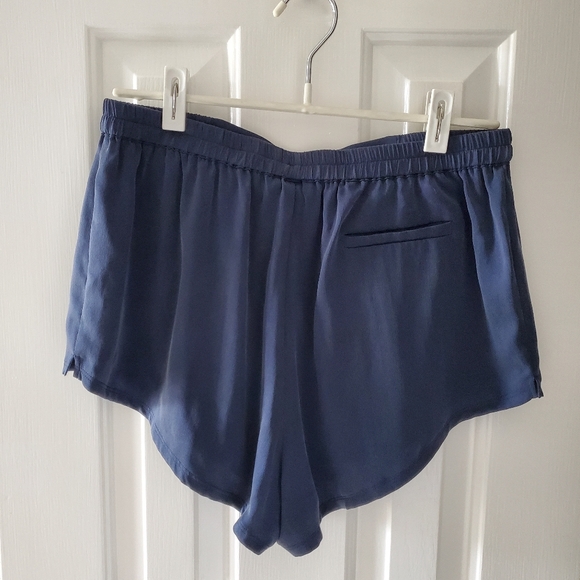 ✅ NWT 100% Washable Silk Pajama Shorts, Indigo (M) - Picture 8 of 16